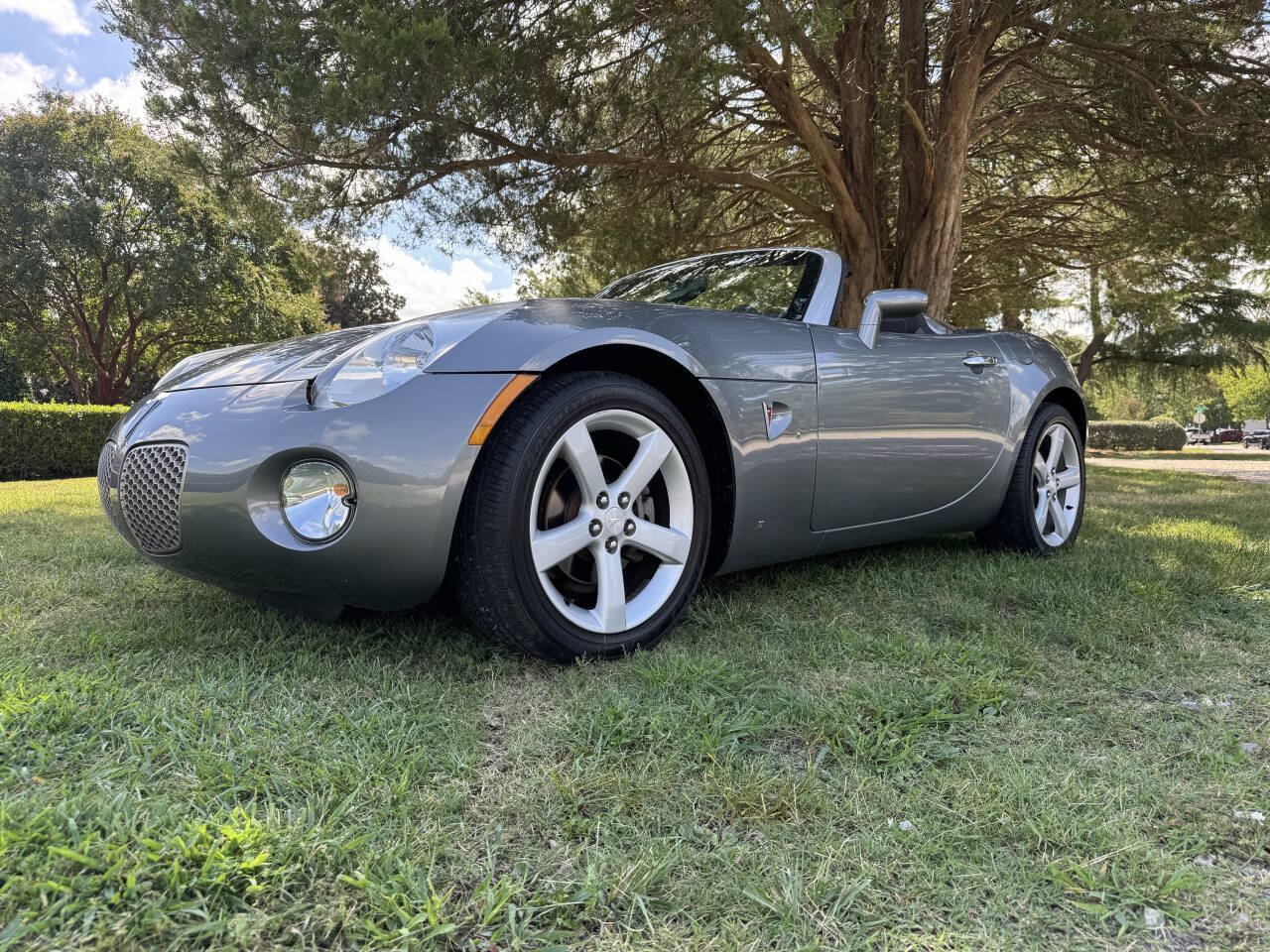 Used 2006 Pontiac Solstice Convertible w/ Power Package RWD image 7
