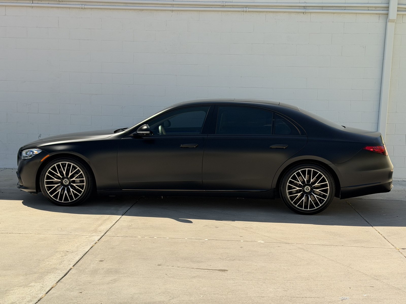 Used 2022 Mercedes-Benz S 500 4MATIC image 8