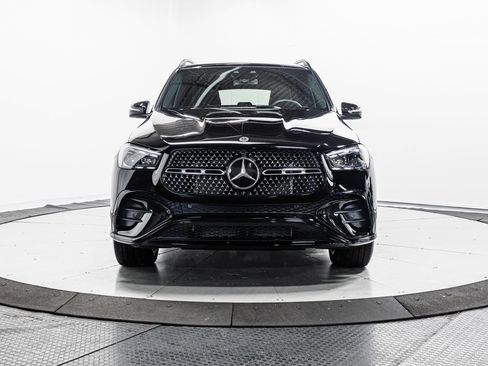 Used 2025 Mercedes-Benz GLE 450e 4MATIC image 2