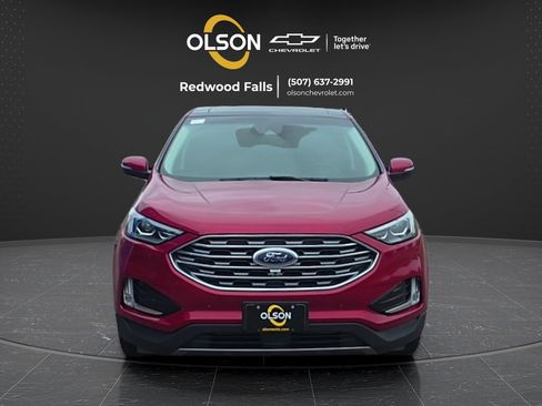 Used 2020 Ford Edge Titanium w/ Equipment Group 301A AWD/4WD image 8