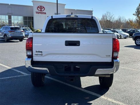 Used 2023 Toyota Tacoma SR5 image 21