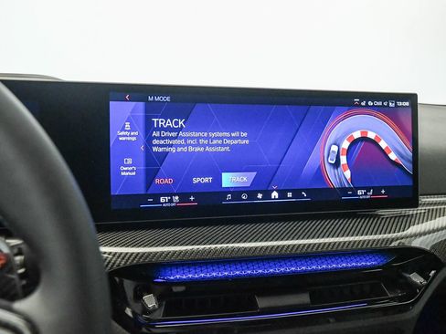 Used 2026 BMW M2 w/ Carbon Package RWD image 35