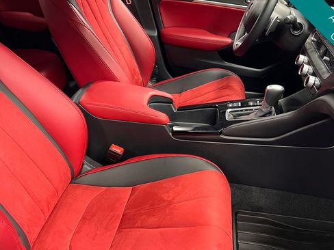 Used 2025 Acura Integra A-Spec FWD image 7