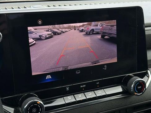 Used 2023 Chevrolet Colorado W/T image 25