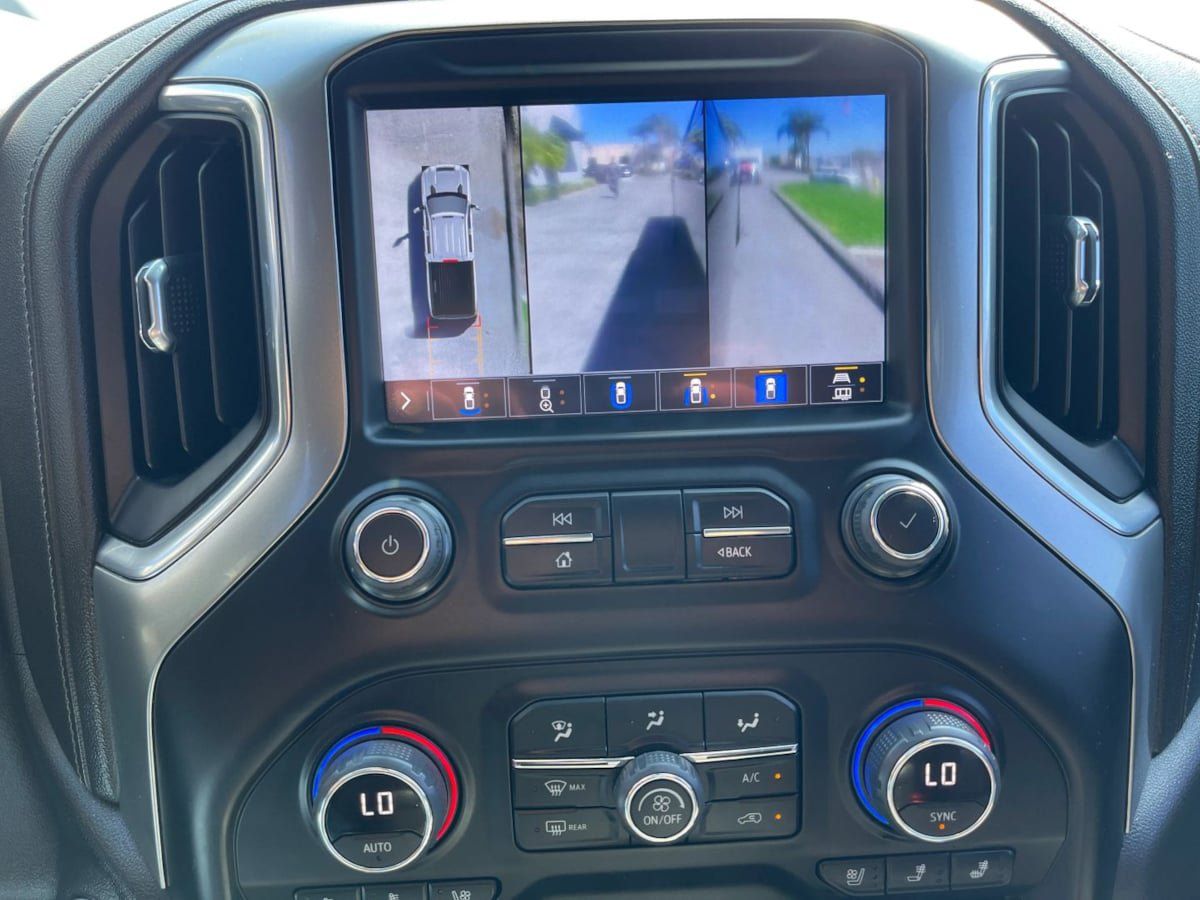 Used 2022 Chevrolet Silverado 2500 LTZ w/ LTZ Plus Package AWD/4WD image 47