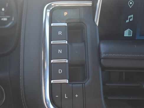 Used 2023 Chevrolet Tahoe LT image 28