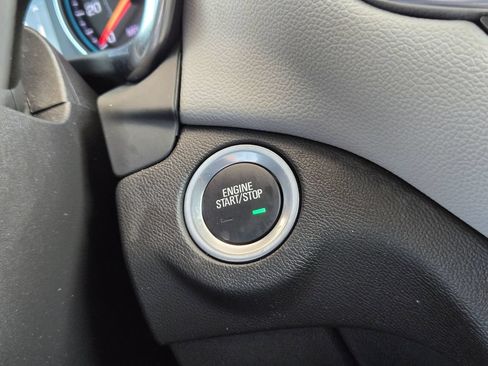 Used 2024 Chevrolet Equinox LS w/ LS Convenience Package FWD image 19