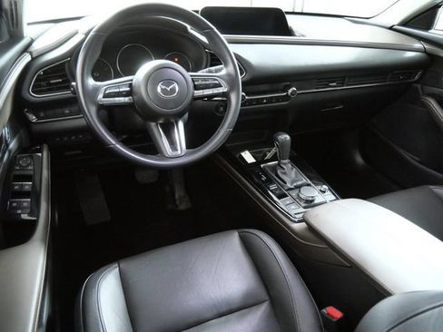 Used 2022 MAZDA CX-30 AWD 2.5 S w/ Premium Package image 2