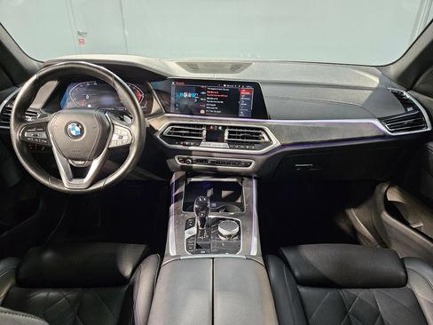 Used 2023 BMW X5 xDrive40i AWD/4WD image 10