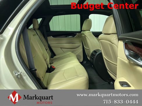 Used 2017 Cadillac XT5 Luxury w/ Driver Awareness Package image 10