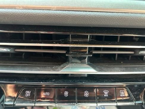 Used 2024 Chevrolet Traverse LS w/ Midnight/Sport Edition FWD image 18
