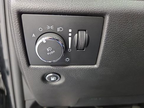 Used 2020 Jeep Grand Cherokee SRT AWD/4WD image 31