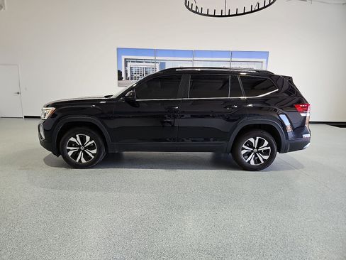 Used 2024 Volkswagen Atlas SE FWD image 5