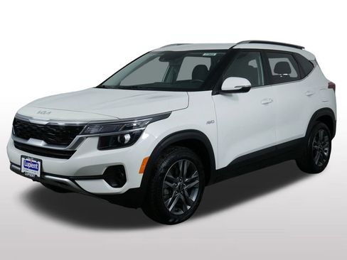 Certified 2023 Kia Seltos S image 5