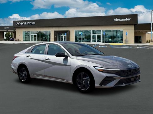 New 2026 Hyundai Elantra SEL Sport Premium FWD image 10