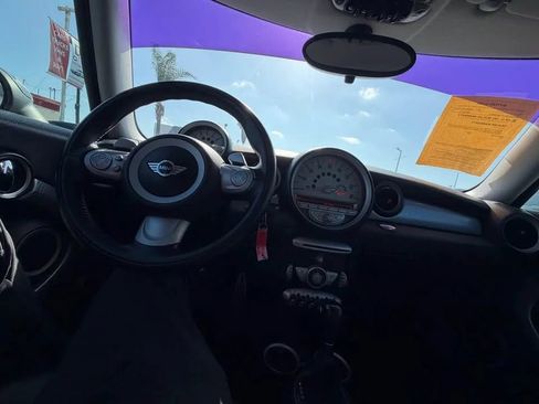 Used 2010 MINI Cooper S FWD image 5