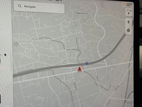 Used 2022 Tesla Model Y Performance image 15