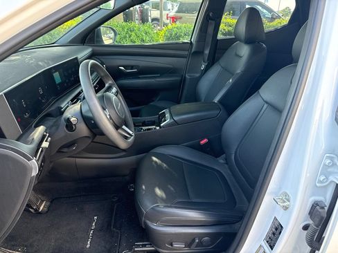 Used 2025 Hyundai Santa Cruz SEL FWD image 34