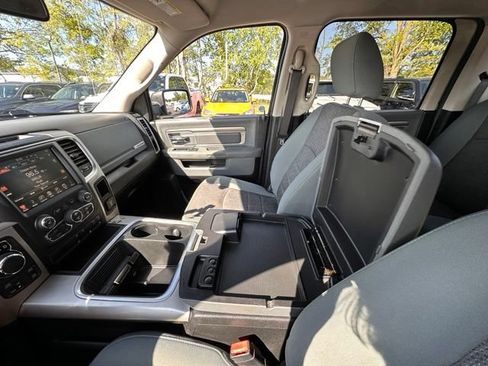 Used 2017 RAM 1500 Big Horn AWD/4WD image 24