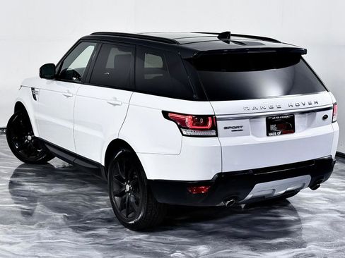 Used 2017 Land Rover Range Rover Sport HSE image 12