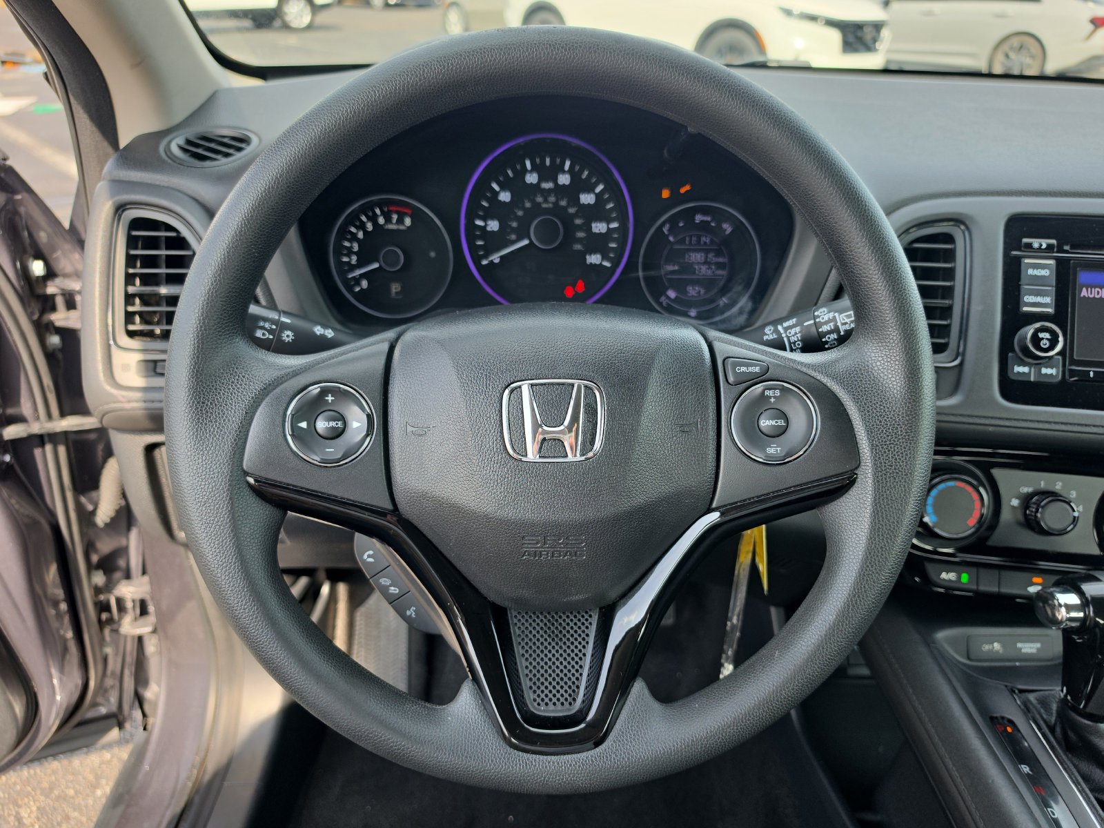 Used 2018 Honda HR-V LX image 22