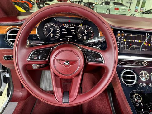 Used 2022 Bentley Continental GT Speed image 15