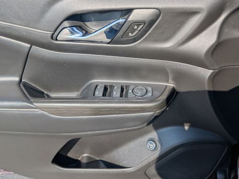 Used 2020 GMC Acadia SLT image 10