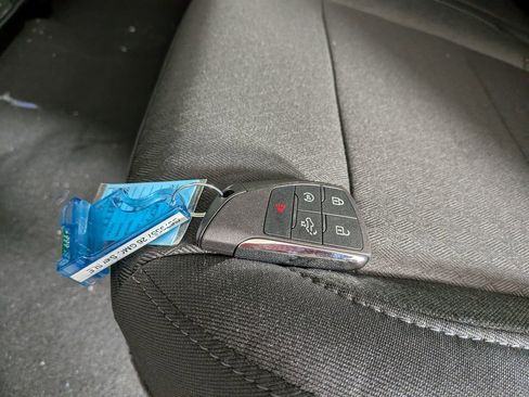 New 2026 GMC Sierra 2500 SLE w/ SLE Value Package; image 30