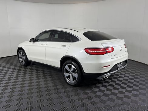 Used 2018 Mercedes-Benz GLC 300 4MATIC Coupe image 10