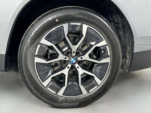 Used 2025 BMW X3 xDrive30i w/ Convenience Package AWD/4WD image 23