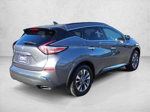 Used 2017 Nissan Murano SV image 5