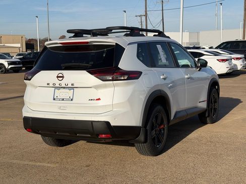 New 2026 Nissan Rogue Rock Creek image 6