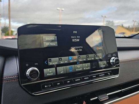 New 2025 Mitsubishi Outlander SEL image 19