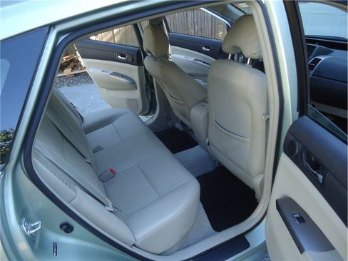 Used 2007 Toyota Prius Touring FWD image 14
