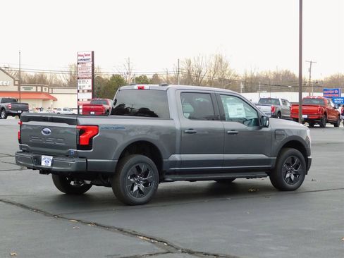 New 2023 Ford F150 Lightning XLT w/ Equipment Group 312A High image 25