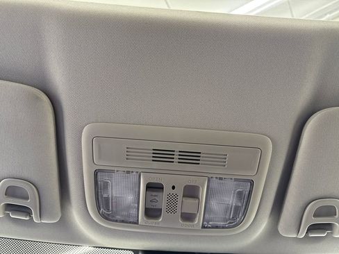 Used 2020 Honda Civic Touring image 21