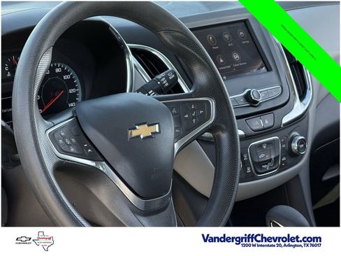 Used 2023 Chevrolet Equinox LS w/ Midnight Edition FWD image 9
