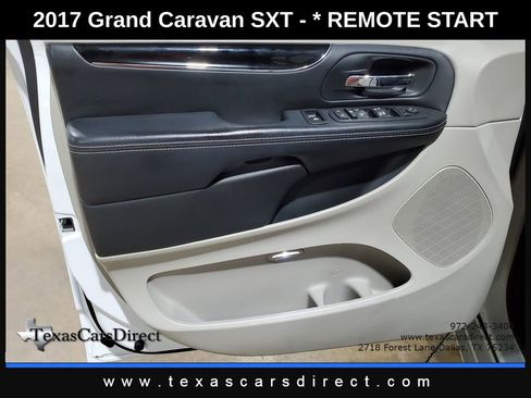 Used 2017 Dodge Grand Caravan SXT w/ Driver Convenience Group image 8