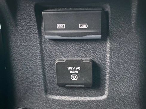 Used 2021 Jeep Wrangler Unlimited Sahara AWD/4WD image 24