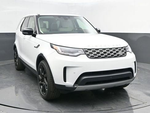 New 2025 Land Rover Discovery S AWD/4WD image 9