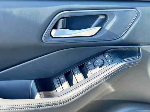 New 2026 Nissan Rogue SV FWD image 16