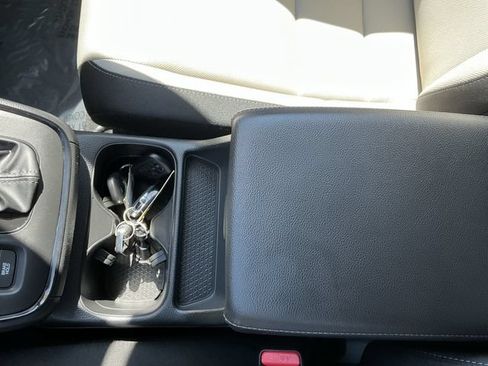 Certified 2024 Honda CR-V EX image 30