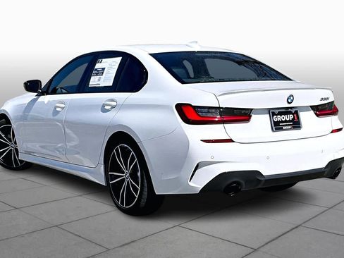 Used 2022 BMW 330i Sedan w/ M Sport Package image 10