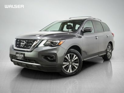 Used 2017 Nissan Pathfinder SL w/ SL Premium Package