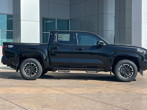 New 2026 Toyota Tacoma TRD Sport image 3