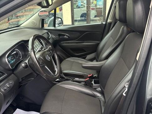 Used 2018 Buick Encore Sport Touring image 10