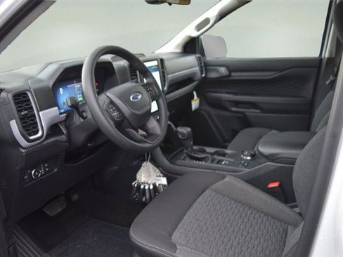 New 2025 Ford Ranger XL image 6