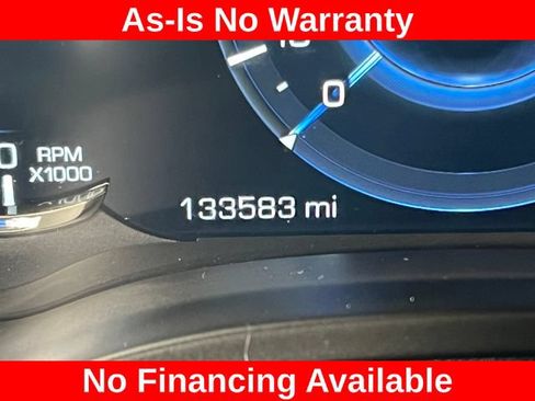 Used 2017 Cadillac Escalade Premium Luxury AWD/4WD image 16