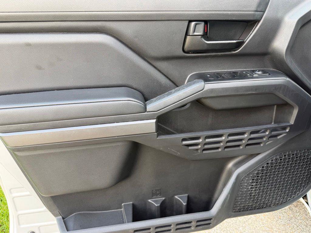 Used 2024 Toyota Tacoma SR5 RWD image 13