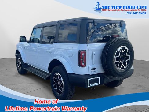 New 2025 Ford Bronco Outer Banks image 13